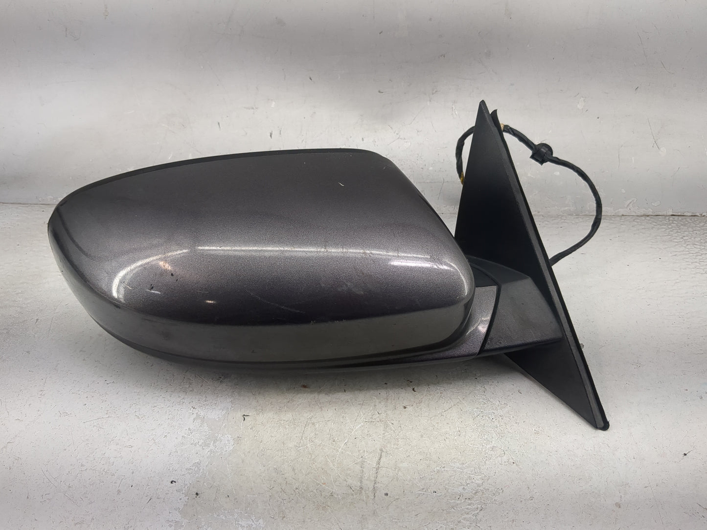 2011-2014 Dodge Charger Passenger Side View Mirror - Right Door Mirror OEM Used - Oemusedautoparts1.com