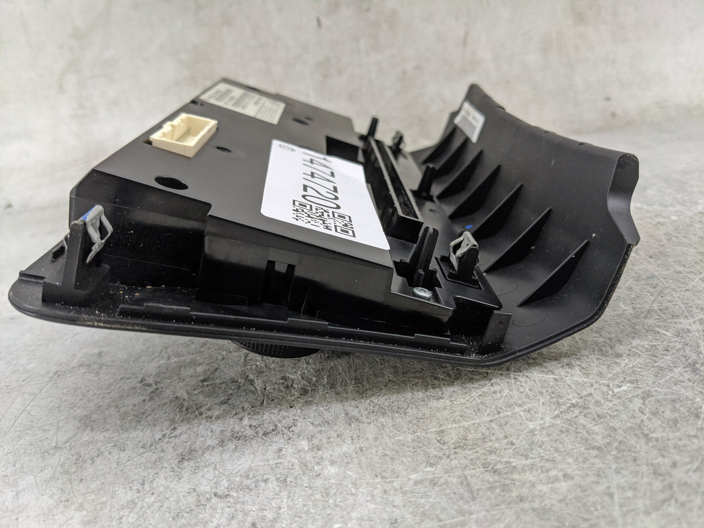 2011-2014 Dodge Charger Climate Control Module Temperature AC/Heater Replacement P/N:1QH12DX9AE 1QH08DX9AE Fits OEM Used Aut