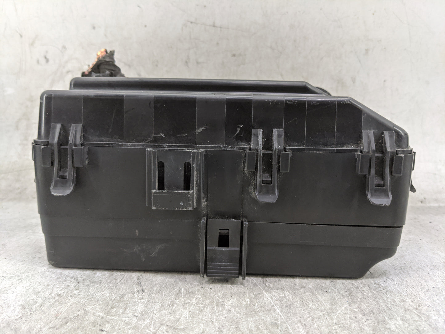 2012-2014 Dodge Charger Fusebox Fuse Box Panel Relay Module P/N:05269988AA Fits Fits 2012 2013 2014 OEM Used Auto Parts - Oe