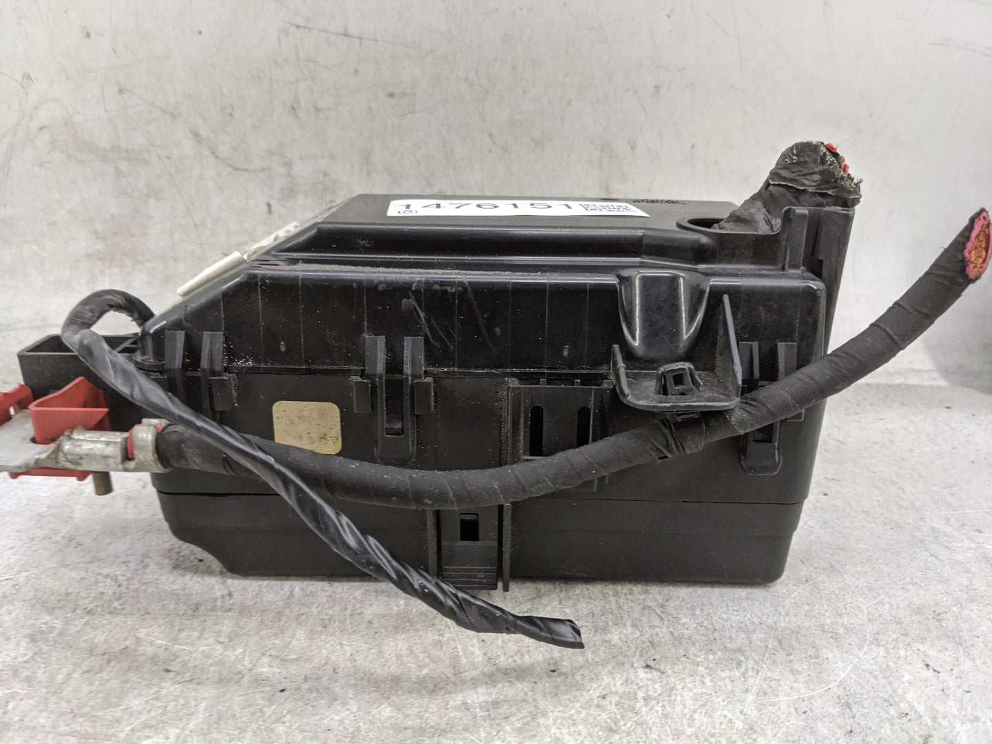 2012-2014 Dodge Charger Fusebox Fuse Box Panel Relay Module P/N:05269988AA Fits Fits 2012 2013 2014 OEM Used Auto Parts - Oe