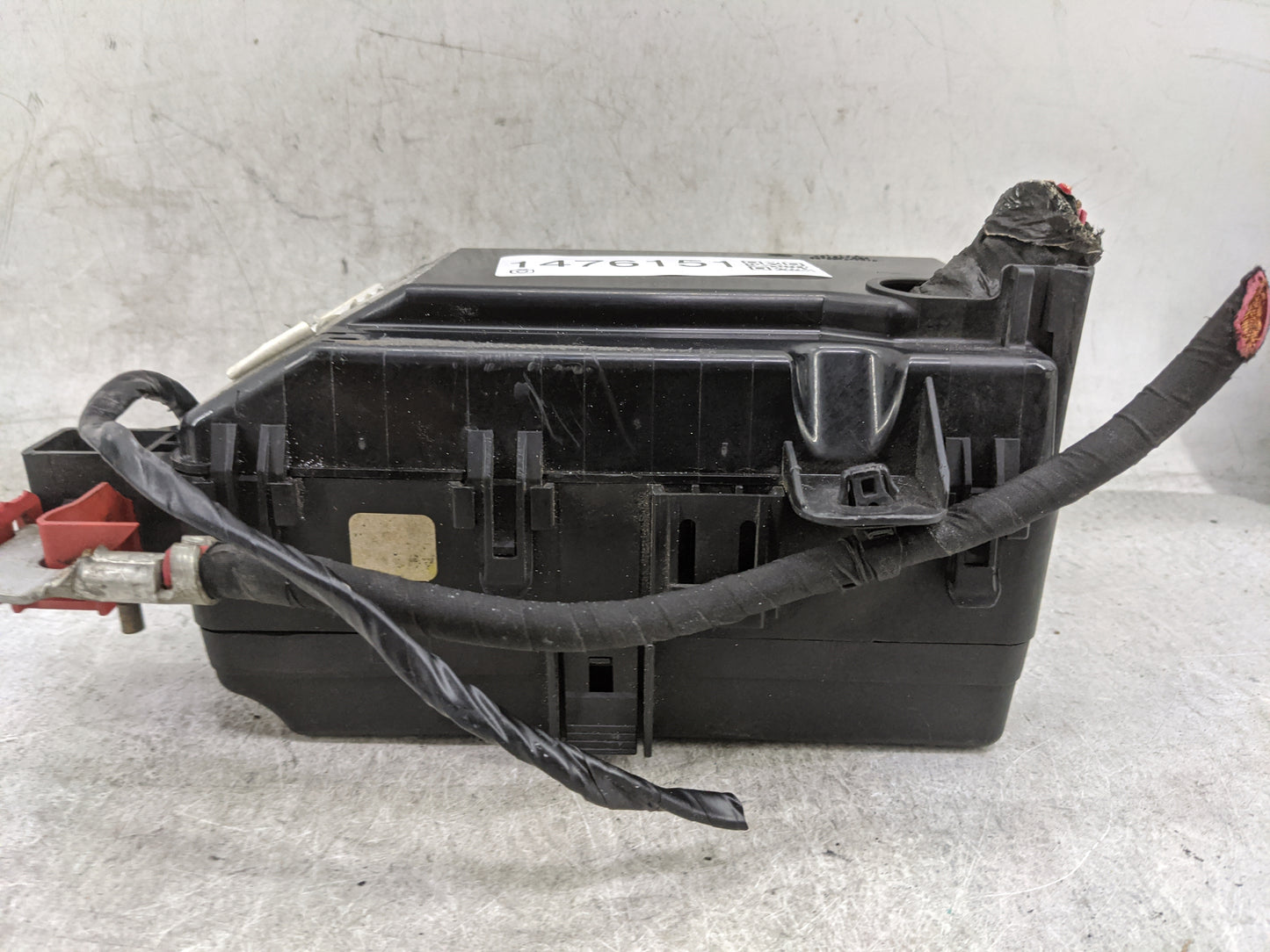 2012-2014 Dodge Charger Fusebox Fuse Box Panel Relay Module P/N:05269988AA Fits Fits 2012 2013 2014 OEM Used Auto Parts - Oe