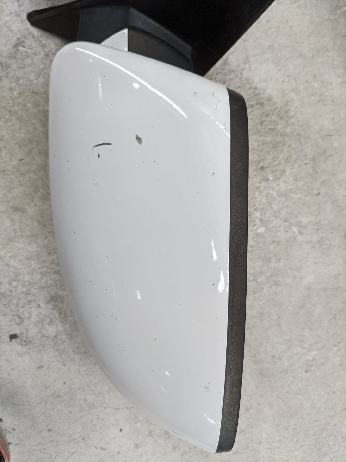 2011-2014 Dodge Charger Driver Side View Mirror - Left Door Mirror OEM Used - Oemusedautoparts1.com
