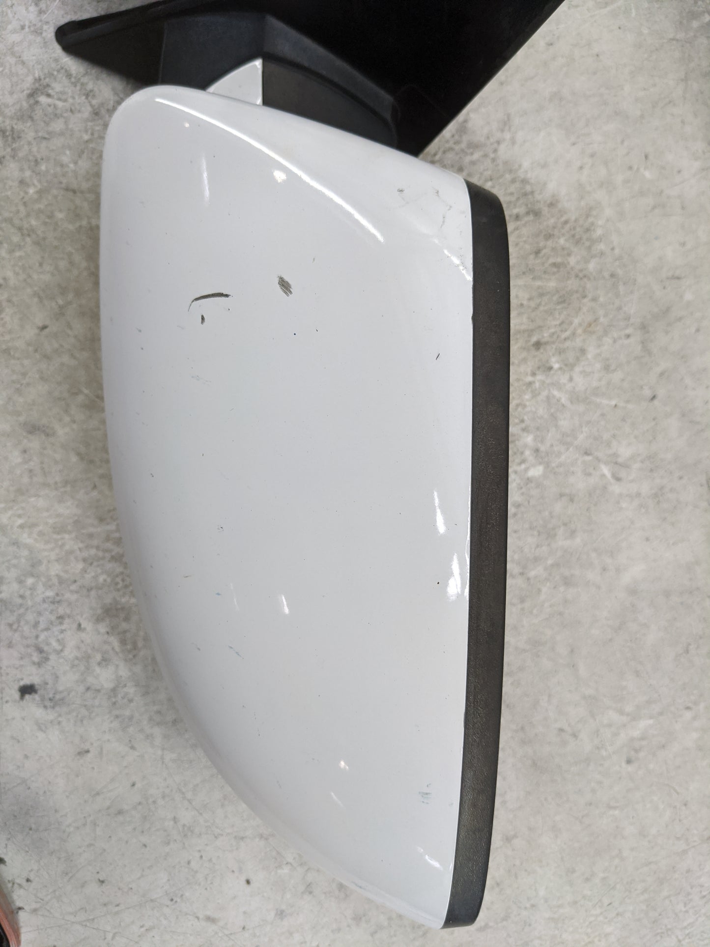 2011-2014 Dodge Charger Driver Side View Mirror - Left Door Mirror OEM Used - Oemusedautoparts1.com