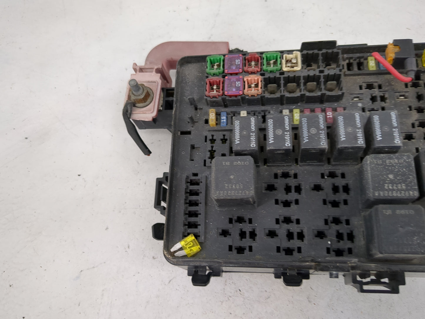 2012-2014 Dodge Charger Fusebox Fuse Box Panel Relay Module P/N:04727370AA 04727387AA, 05269988AA Fits Fits 2012 2013 2014 O