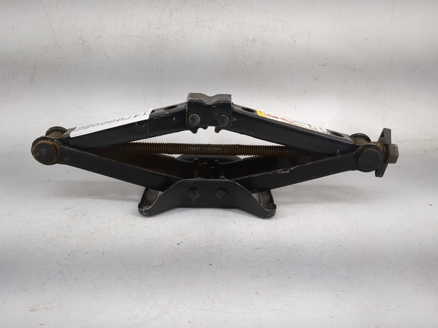 2013 Dodge Charger Spare Scissor Car Jack 1479989 - Oemusedautoparts1.com