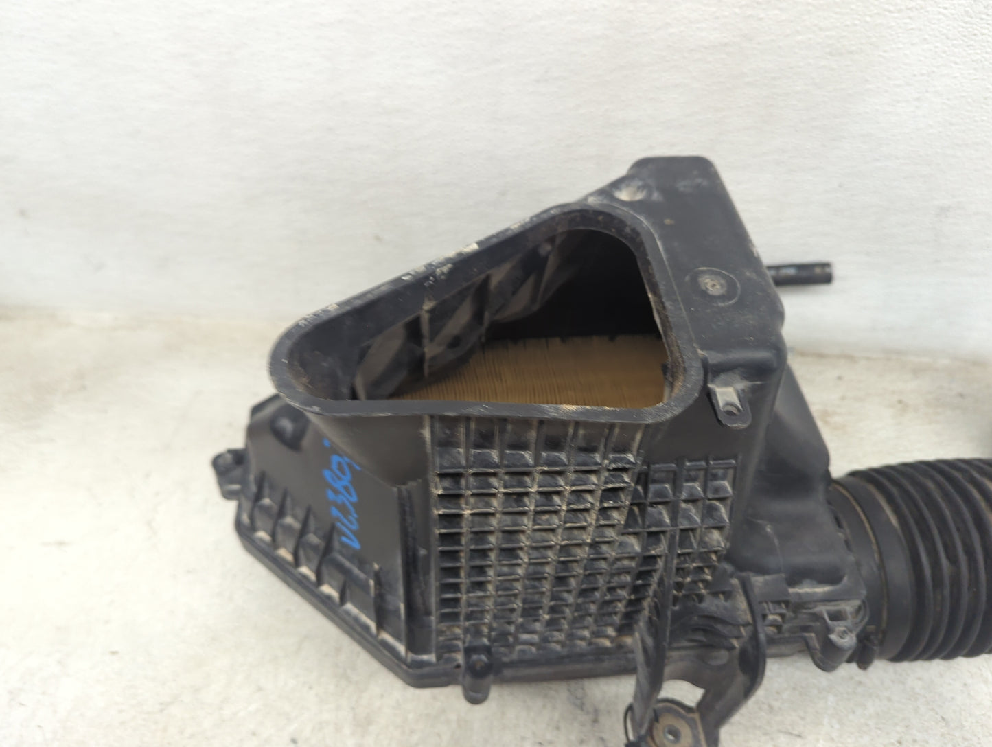 2011-2020 Dodge Charger Air Cleaner Intake-duct Hose Tube 1481345 - Oemusedautoparts1.com