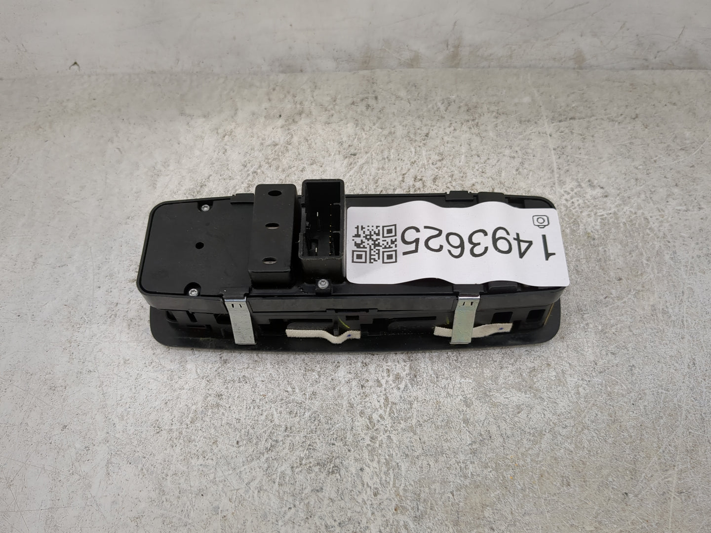 2011-2014 Dodge Charger Master Power Window Switch Replacement Driver Side Left P/N:68139805AB Fits OEM Used Auto Parts - Oe