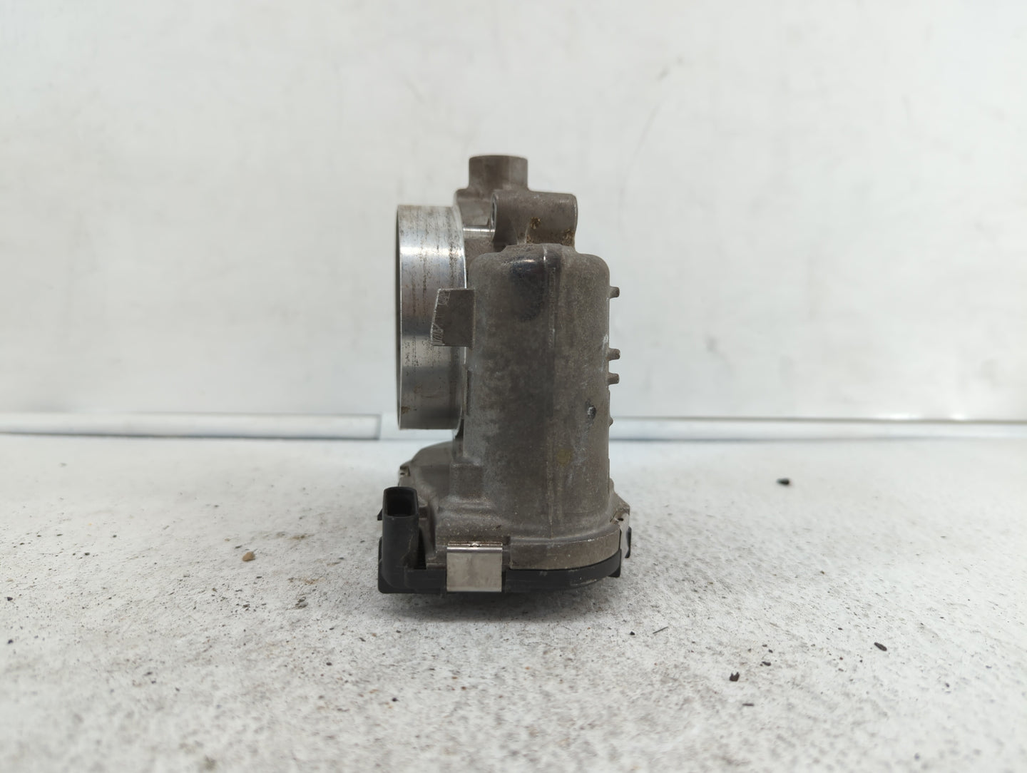 2011-2018 Dodge Charger Throttle Body P/N:05184349AC 05184349AE, 05184349AF Fits Fits 2011 2012 2013 2014 2015 2016 2017 201