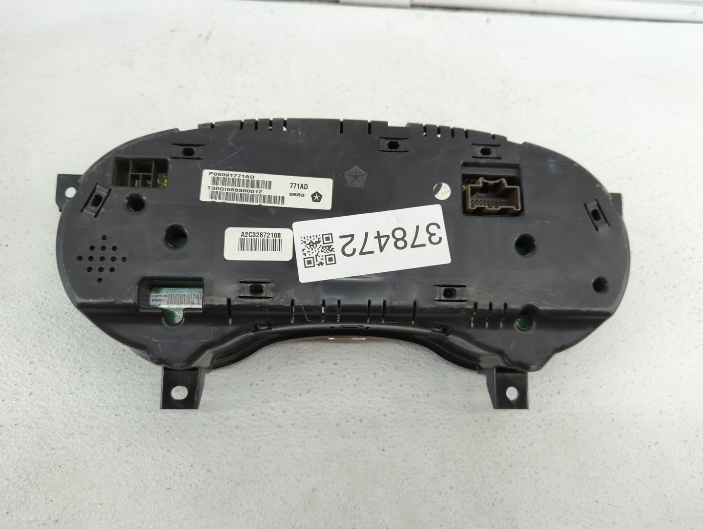 2013 Dodge Charger Instrument Cluster Speedometer Gauges P/N:P05091771AD P05091771AC Fits OEM Used Auto Parts - Oemusedautop