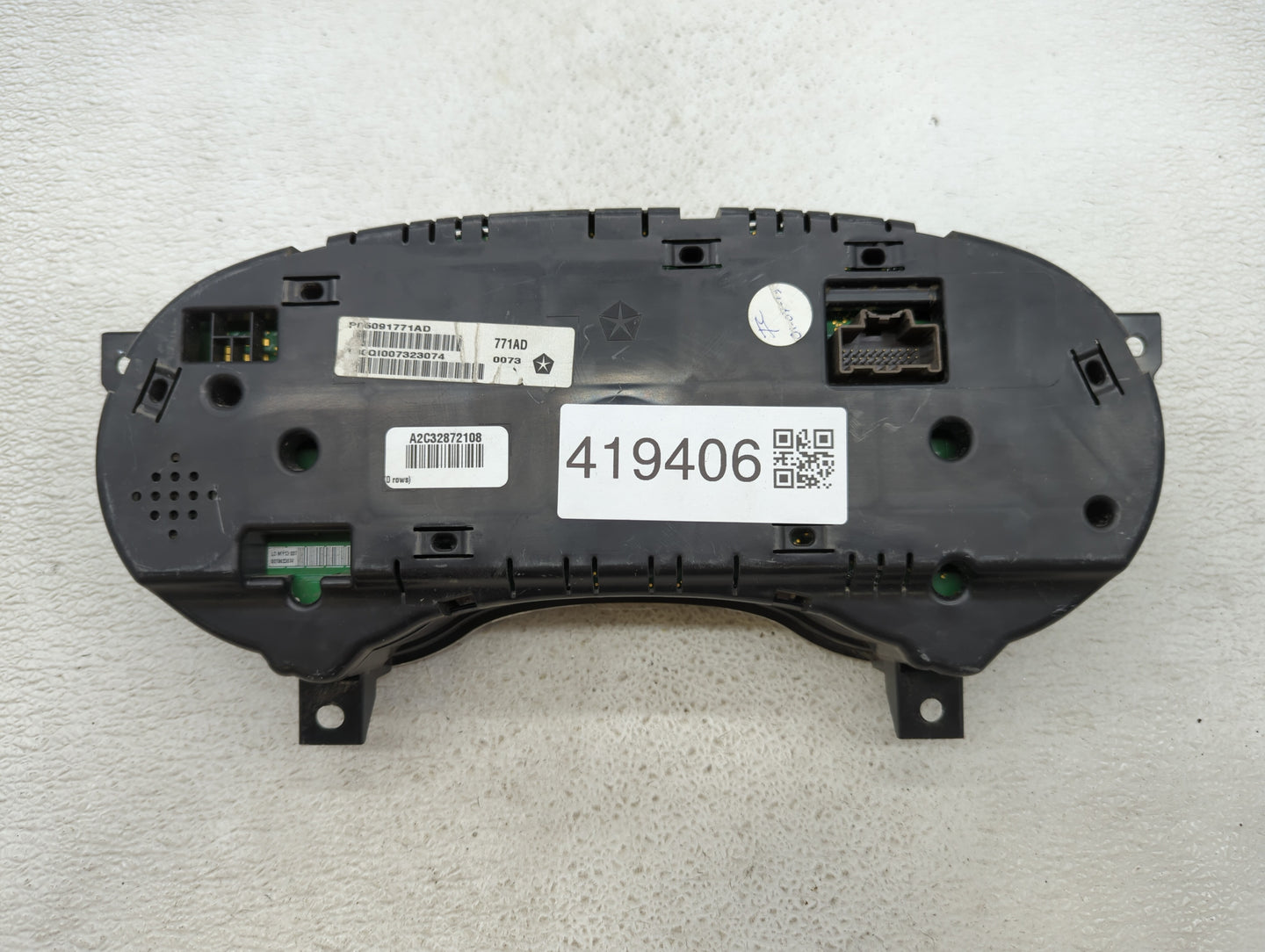 2013 Dodge Charger Instrument Cluster Speedometer Gauges P/N:P05091771AD P05091771AC Fits OEM Used Auto Parts - Oemusedautop