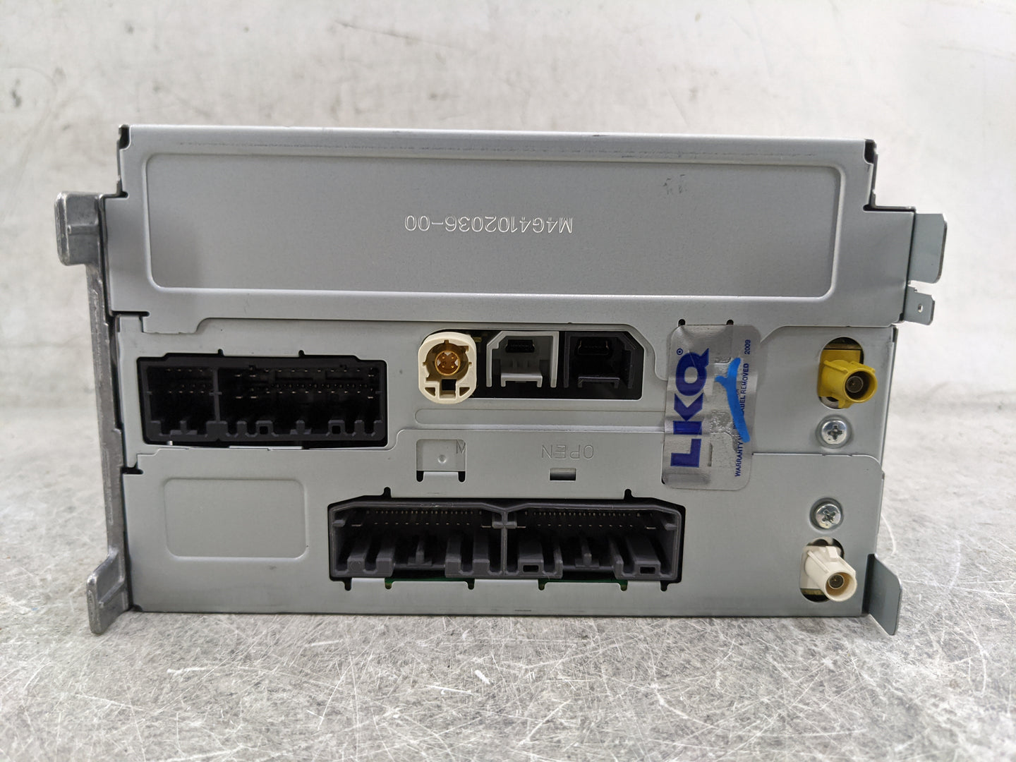 2013-2014 Dodge Charger Radio AM FM Cd Player Receiver Replacement P/N:P05091366AG CQ-ZC02E1GXB Fits Fits 2013 2014 OEM Used
