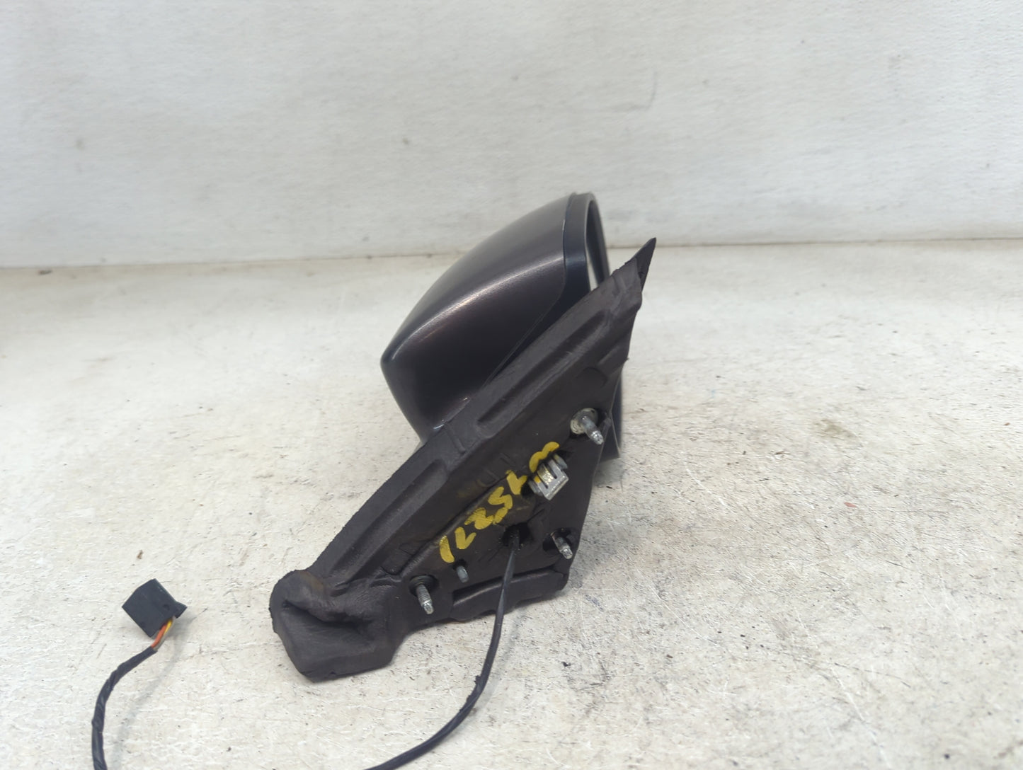2011-2014 Dodge Charger Passenger Side View Mirror - Right Door Mirror OEM Used - Oemusedautoparts1.com