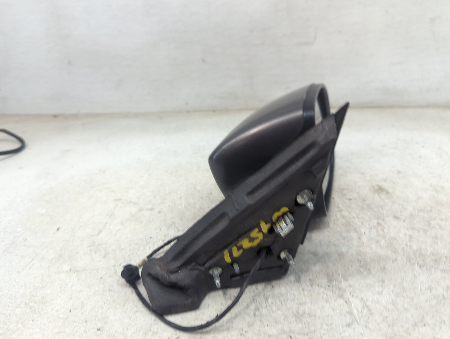 2011-2014 Dodge Charger Passenger Side View Mirror - Right Door Mirror OEM Used - Oemusedautoparts1.com