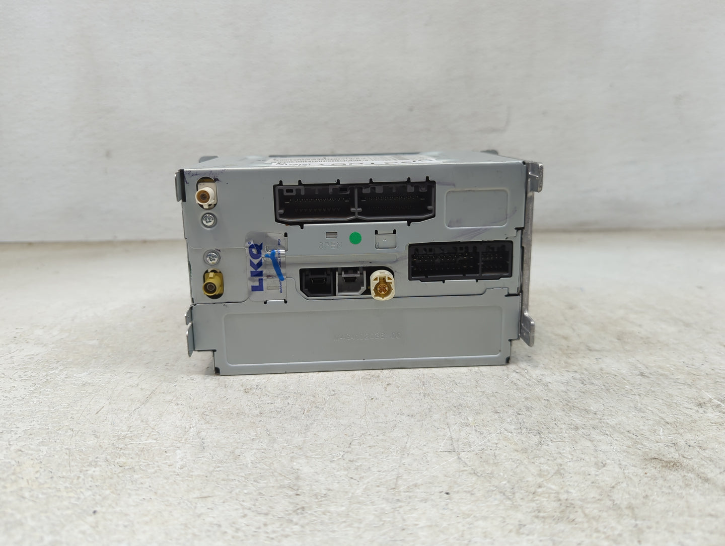 2013-2014 Dodge Charger Radio AM FM Cd Player Receiver Replacement P/N:P05091367ZP CQ-JC02E6FXE Fits Fits 2013 2014 OEM Used