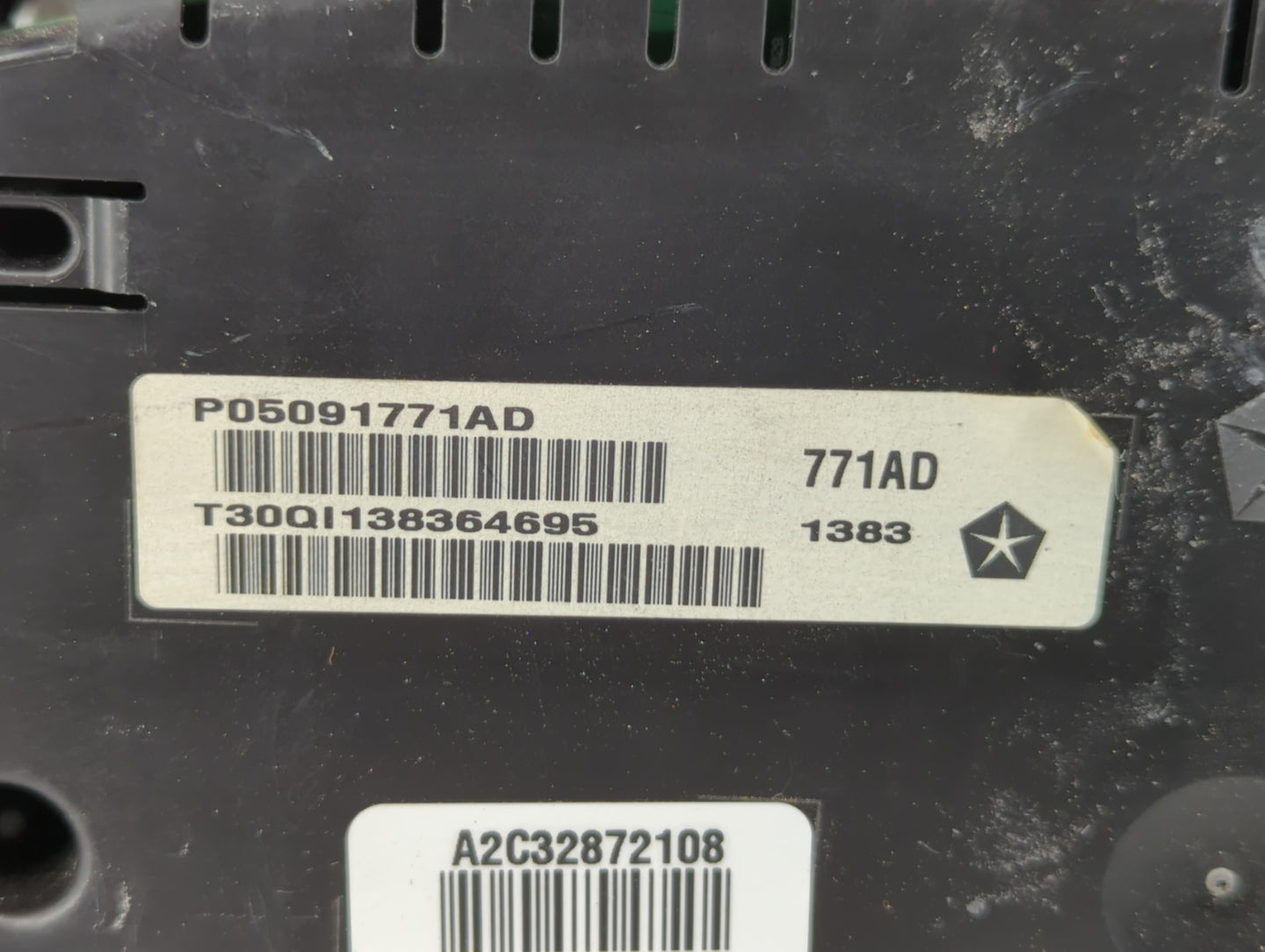 2013 Dodge Charger Instrument Cluster Speedometer Gauges P/N:P05091771AD P05091771AC Fits OEM Used Auto Parts - Oemusedautop