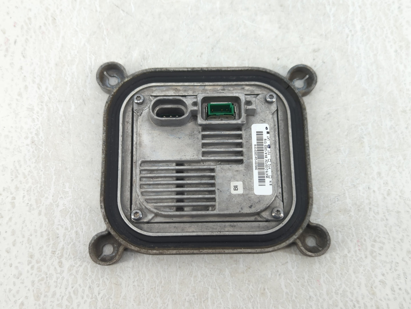 2013 Dodge Charger Headlight Ballast Head Light - Oemusedautoparts1.com
