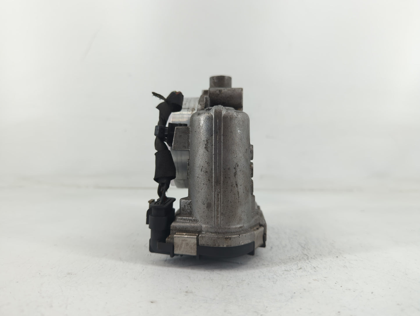 2011-2022 Dodge Charger Throttle Body P/N:0 280 750 570 05184349AC Fits OEM Used Auto Parts - Oemusedautoparts1.com