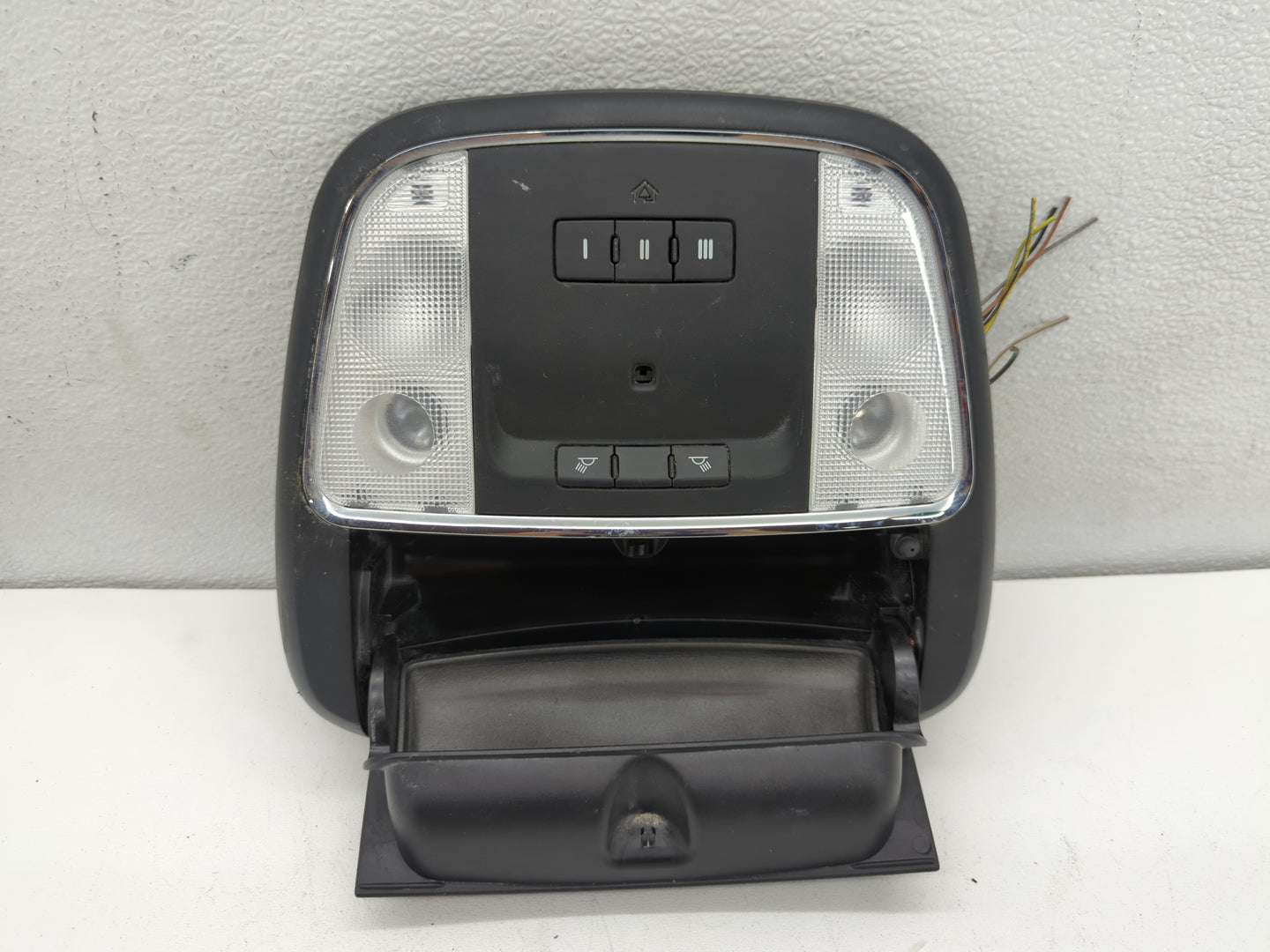 2011-2014 Dodge Charger Overhead Roof Console 690544 - Oemusedautoparts1.com