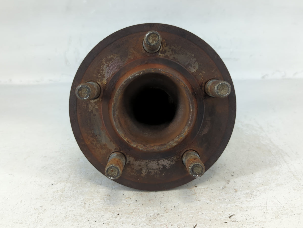 2013 Dodge Charger Wheel Hub - Oemusedautoparts1.com