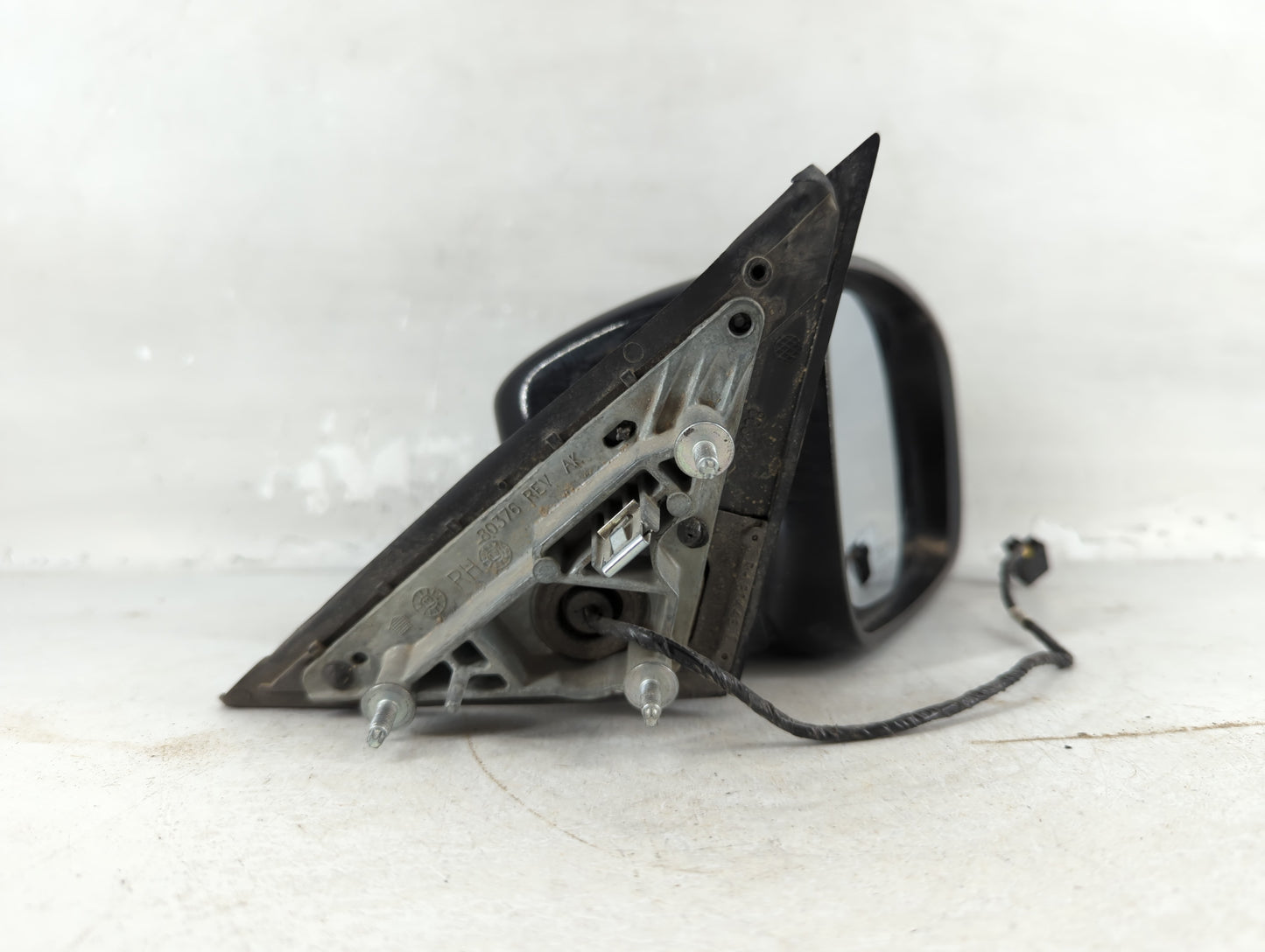 2011-2014 Dodge Charger Passenger Side View Mirror - Right Door Mirror OEM Used - Oemusedautoparts1.com