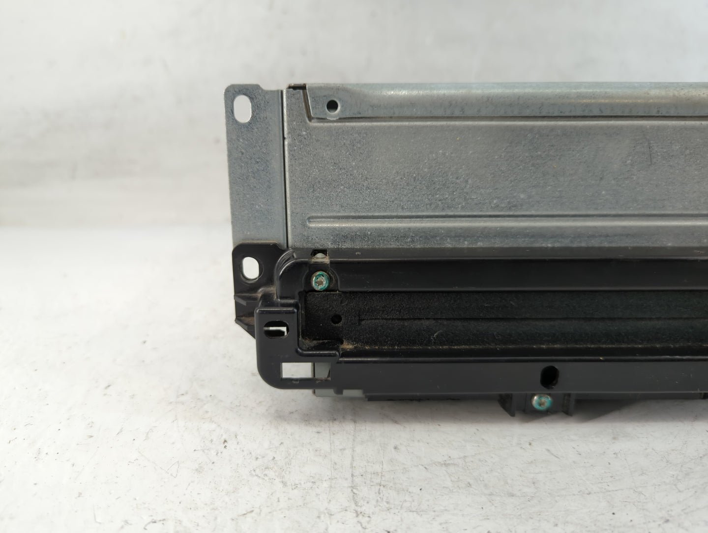 2013-2014 Dodge Charger Radio AM FM Cd Player Receiver Replacement P/N:P05091922AB Fits Fits 2013 2014 OEM Used Auto Parts -