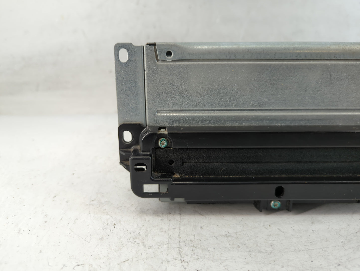 2013-2014 Dodge Charger Radio AM FM Cd Player Receiver Replacement P/N:P05091922AB Fits Fits 2013 2014 OEM Used Auto Parts -