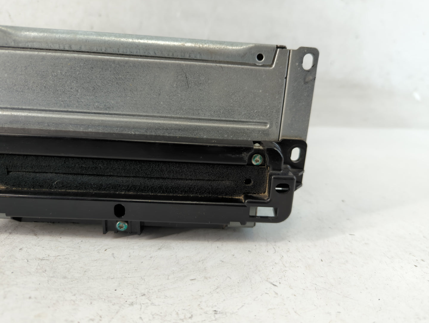 2013-2014 Dodge Charger Radio AM FM Cd Player Receiver Replacement P/N:P05091922AB Fits Fits 2013 2014 OEM Used Auto Parts -