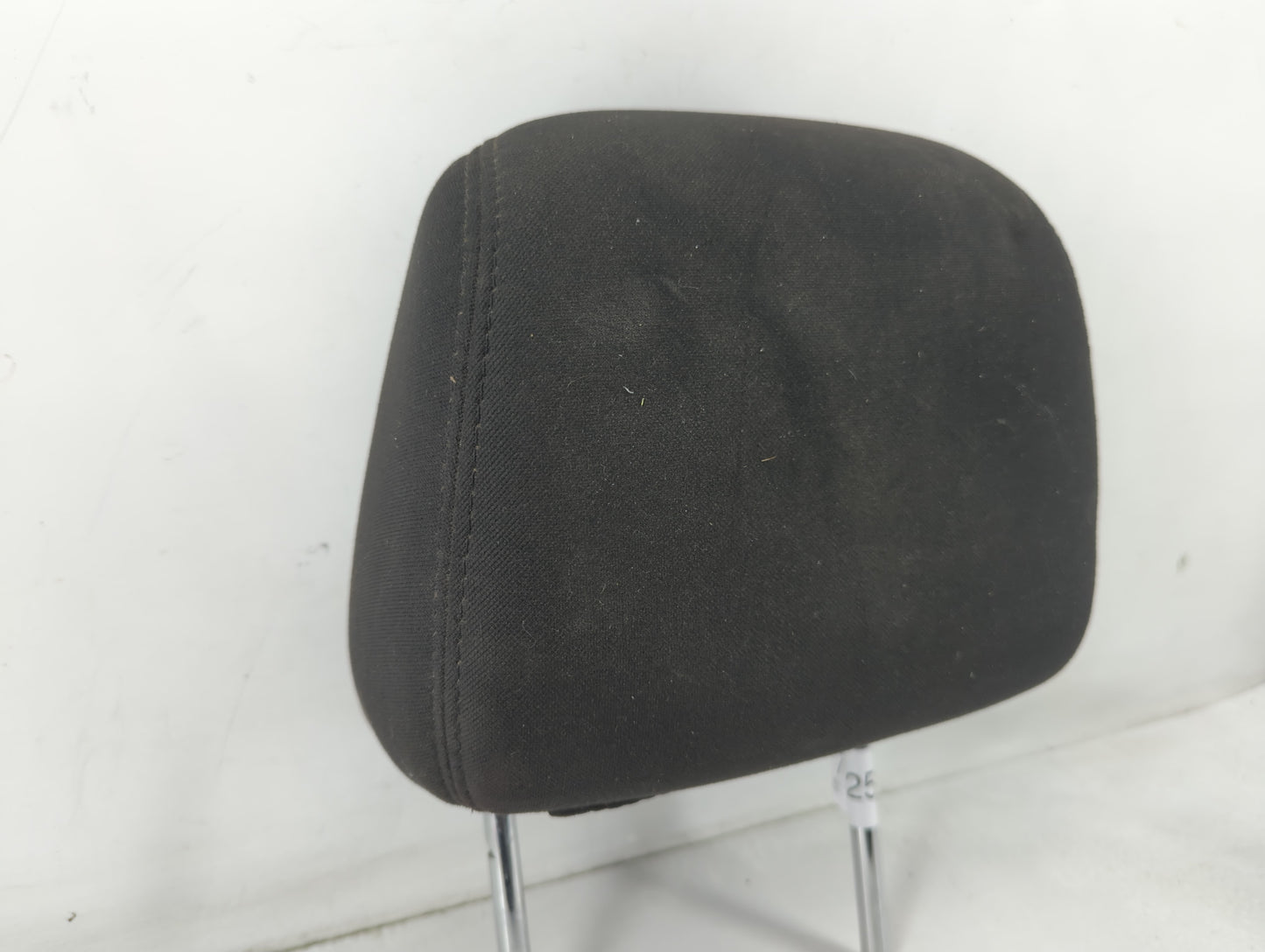 2013 Dodge Charger Headrest Head Rest Front Driver Passenger Seat Fits OEM Used Auto Parts - Oemusedautoparts1.com