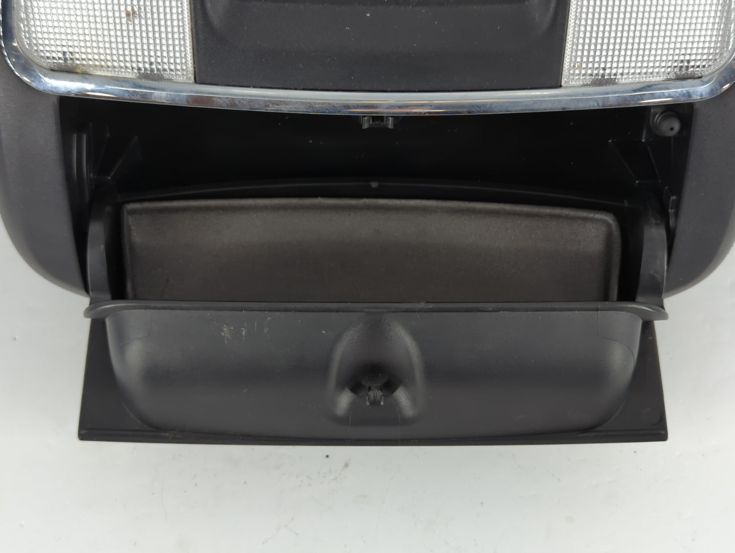 2013 Dodge Charger Overhead Roof Console Interior Dome Light - Oemusedautoparts1.com