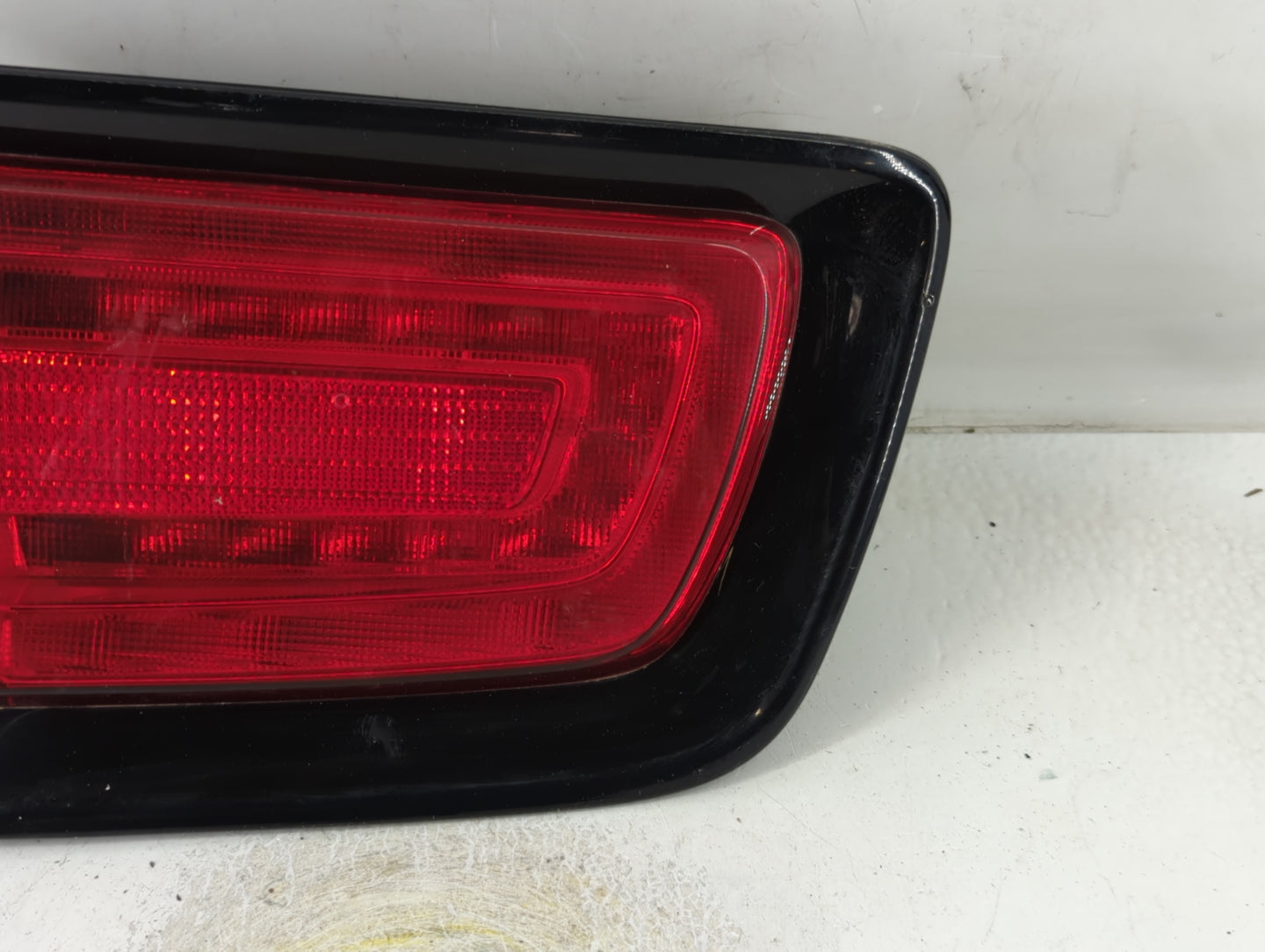 2011-2014 Dodge Charger Tail Light Assembly Passenger Right OEM Fits Fits 2011 2012 2013 2014 OEM Used Auto Parts - Oemuseda