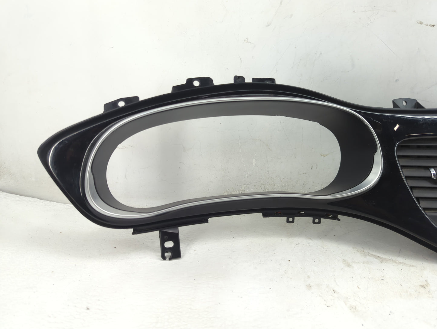 2013 Dodge Dart Radio AM FM Cd Player Receiver Replacement P/N:05091143AE Fits OEM Used Auto Parts - Oemusedautoparts1.com