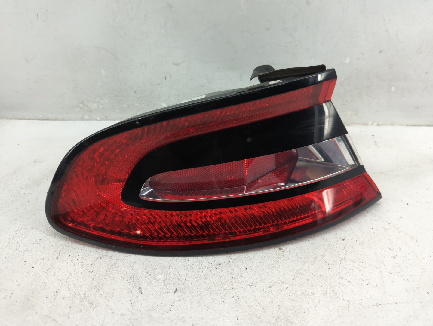 2013-2016 Dodge Dart Tail Light Assembly Driver Left OEM P/N:68081395AE Fits Fits 2013 2014 2015 2016 OEM Used Auto Parts - 