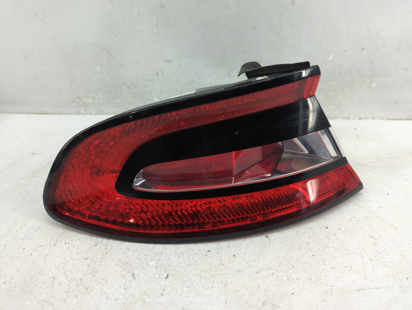 2013-2016 Dodge Dart Tail Light Assembly Driver Left OEM P/N:68081395AE Fits Fits 2013 2014 2015 2016 OEM Used Auto Parts - 