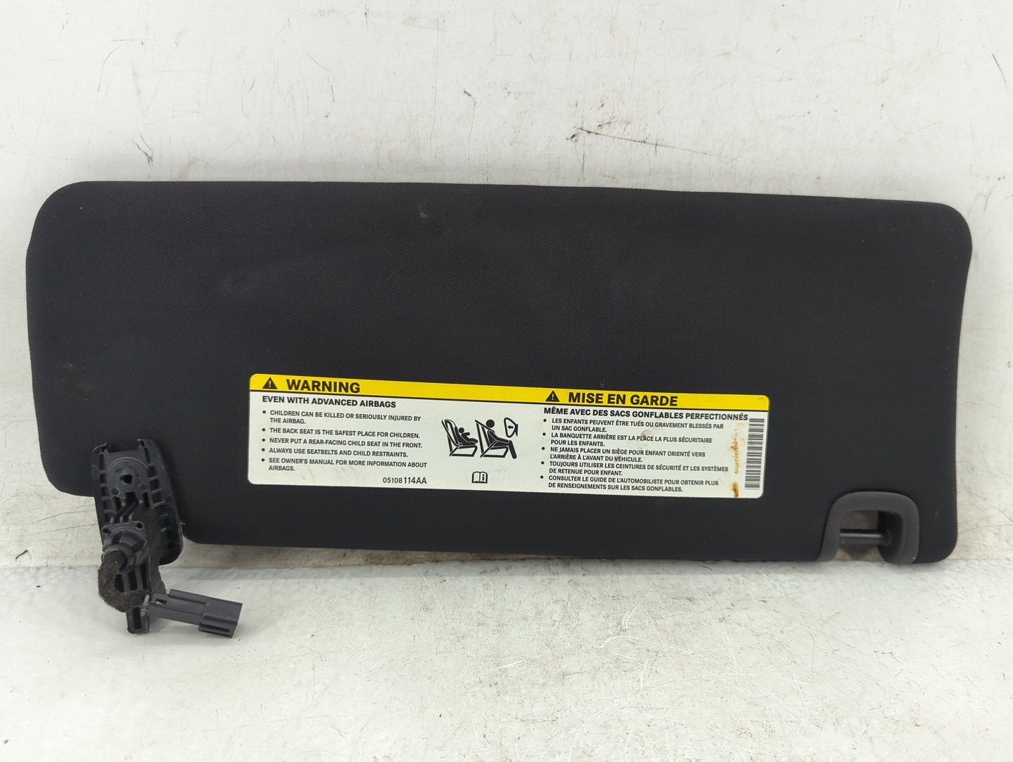 2013-2016 Dodge Dart Sun Visor Shade Replacement Driver Left Mirror Fits Fits 2013 2014 2015 2016 OEM Used Auto Parts - Oemu