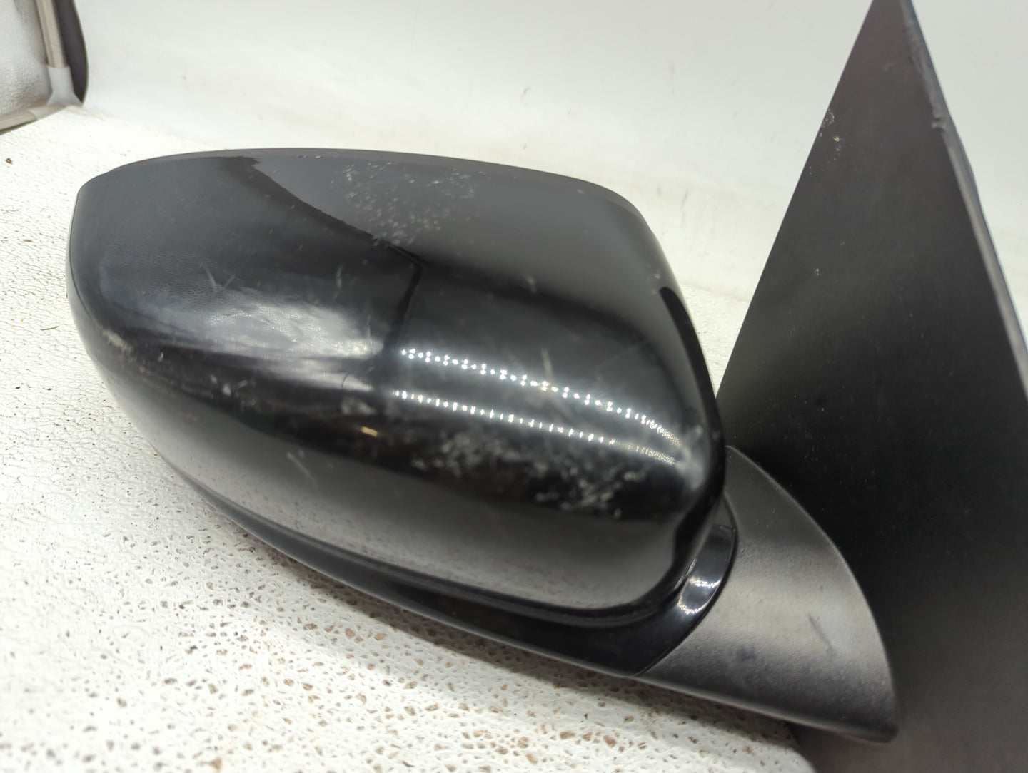 2013-2016 Dodge Dart Passenger Side View Mirror - Right Door Mirror OEM Used - Oemusedautoparts1.com