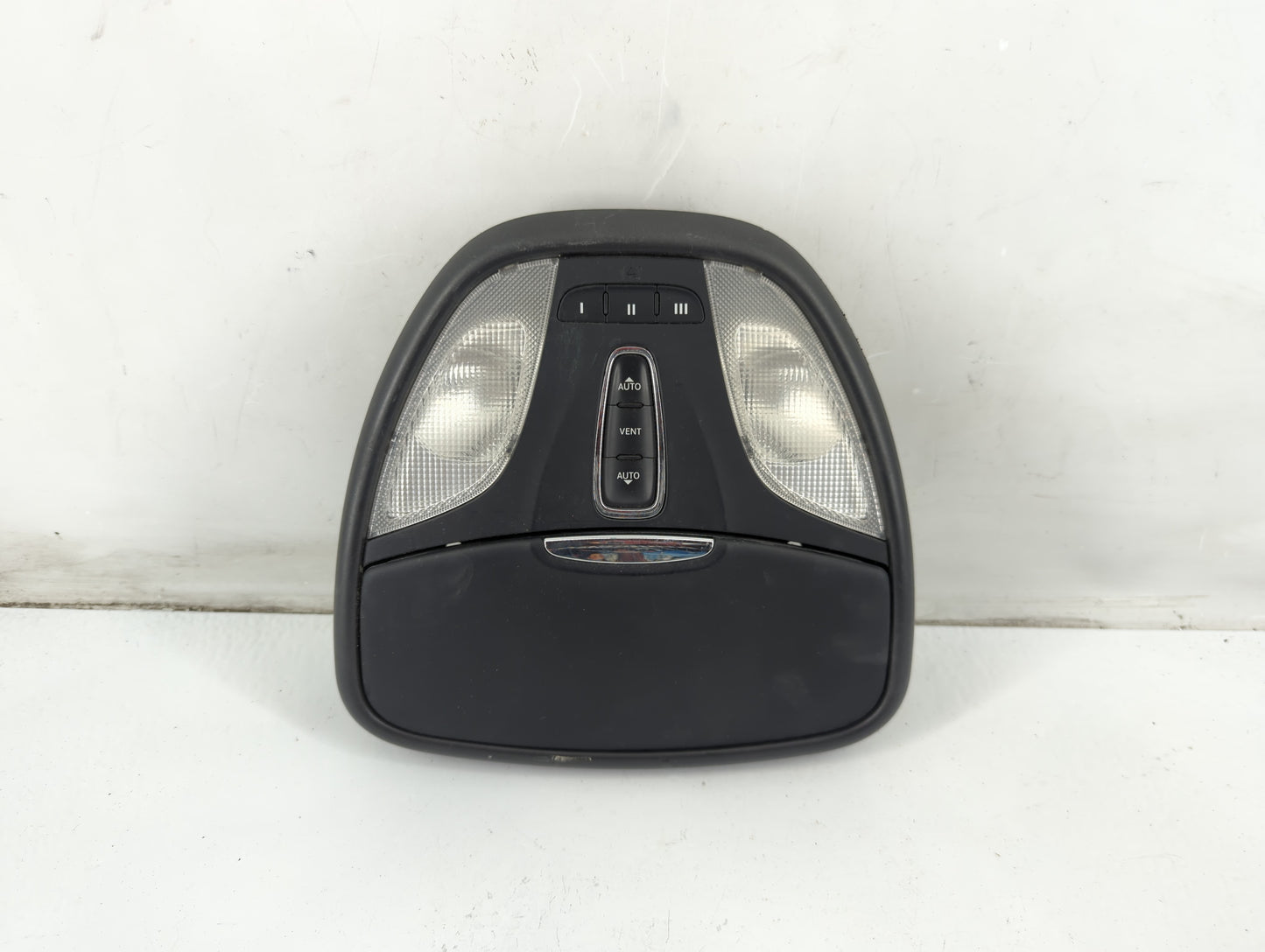 2013-2015 Dodge Dart Overhead Roof Console 1092698 - Oemusedautoparts1.com