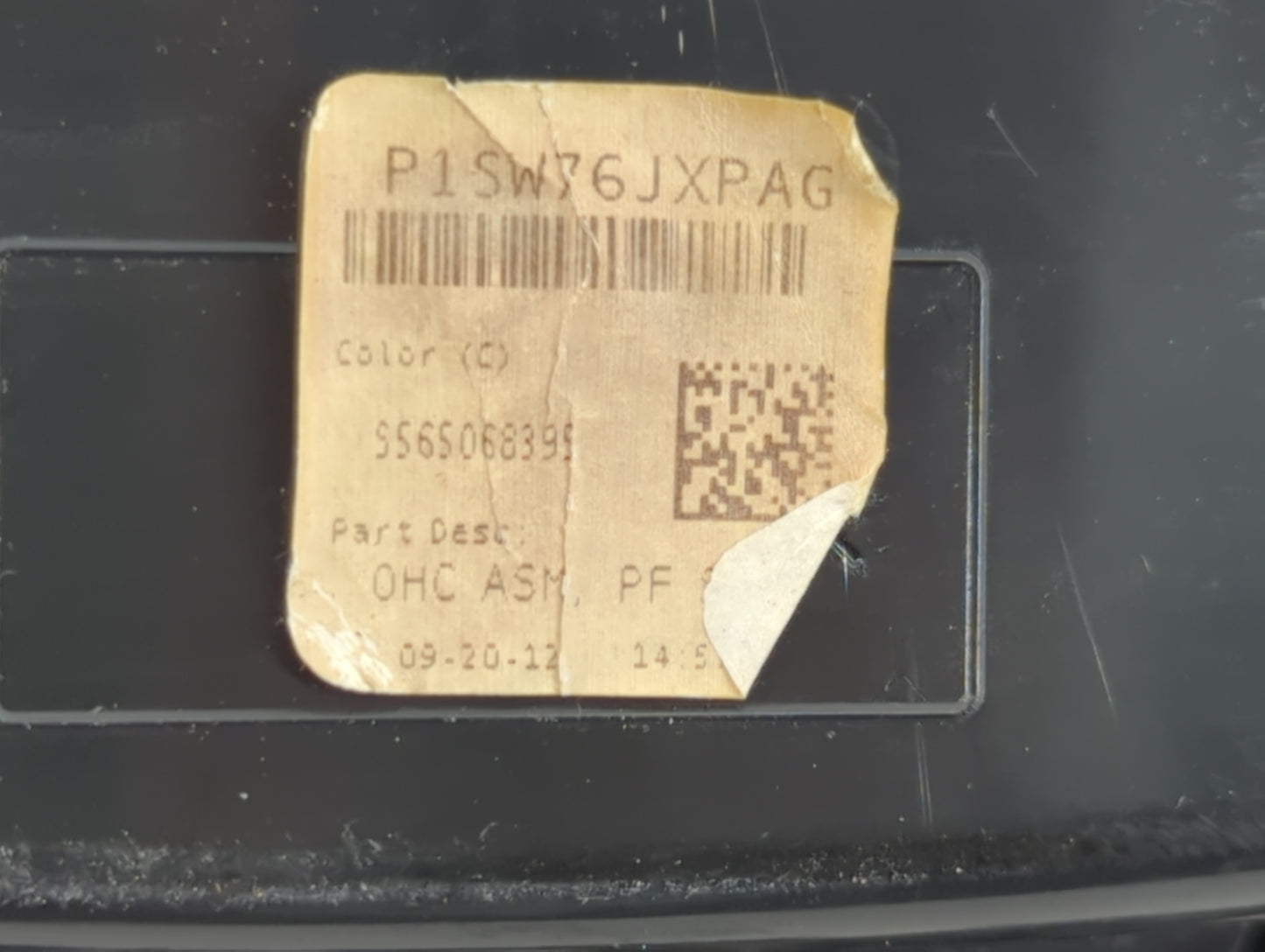 2013-2015 Dodge Dart Overhead Roof Console 1092698 - Oemusedautoparts1.com