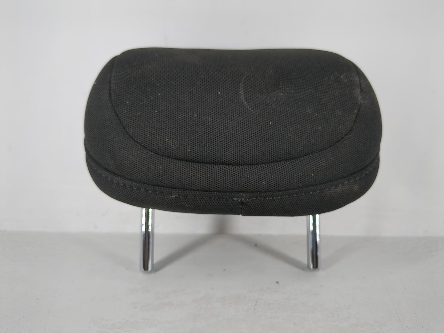 2013 Dodge Dart Headrest Head Rest Rear Center Seat Fits OEM Used Auto Parts - Oemusedautoparts1.com