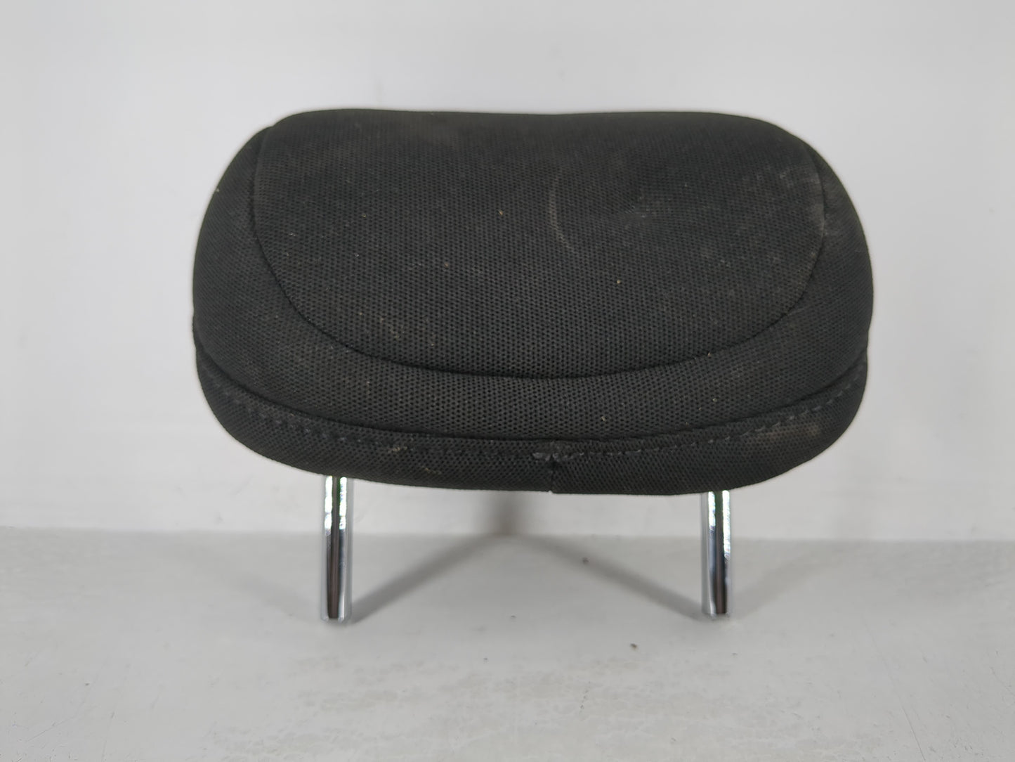 2013 Dodge Dart Headrest Head Rest Rear Center Seat Fits OEM Used Auto Parts - Oemusedautoparts1.com