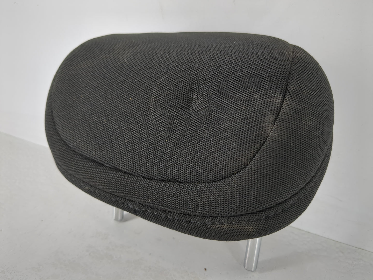 2013 Dodge Dart Headrest Head Rest Rear Center Seat Fits OEM Used Auto Parts - Oemusedautoparts1.com