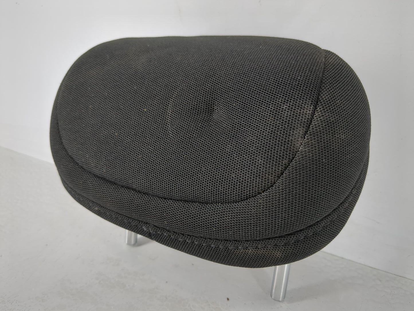 2013 Dodge Dart Headrest Head Rest Rear Center Seat Fits OEM Used Auto Parts - Oemusedautoparts1.com