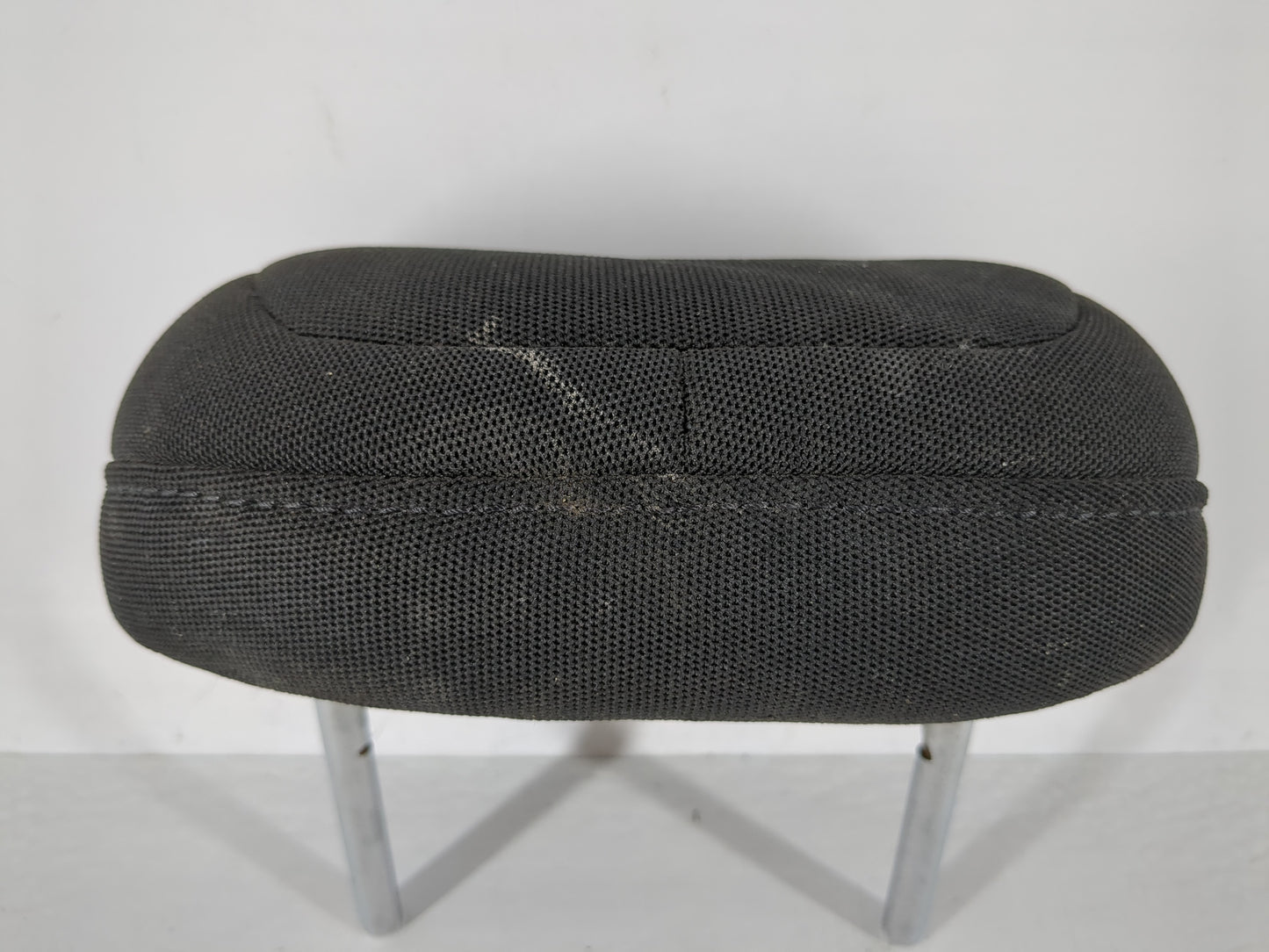 2013 Dodge Dart Headrest Head Rest Rear Center Seat Fits OEM Used Auto Parts - Oemusedautoparts1.com