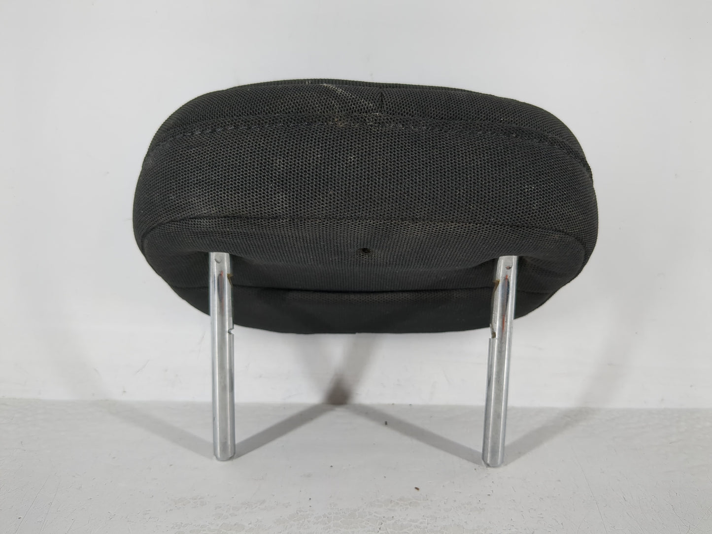 2013 Dodge Dart Headrest Head Rest Rear Center Seat Fits OEM Used Auto Parts - Oemusedautoparts1.com