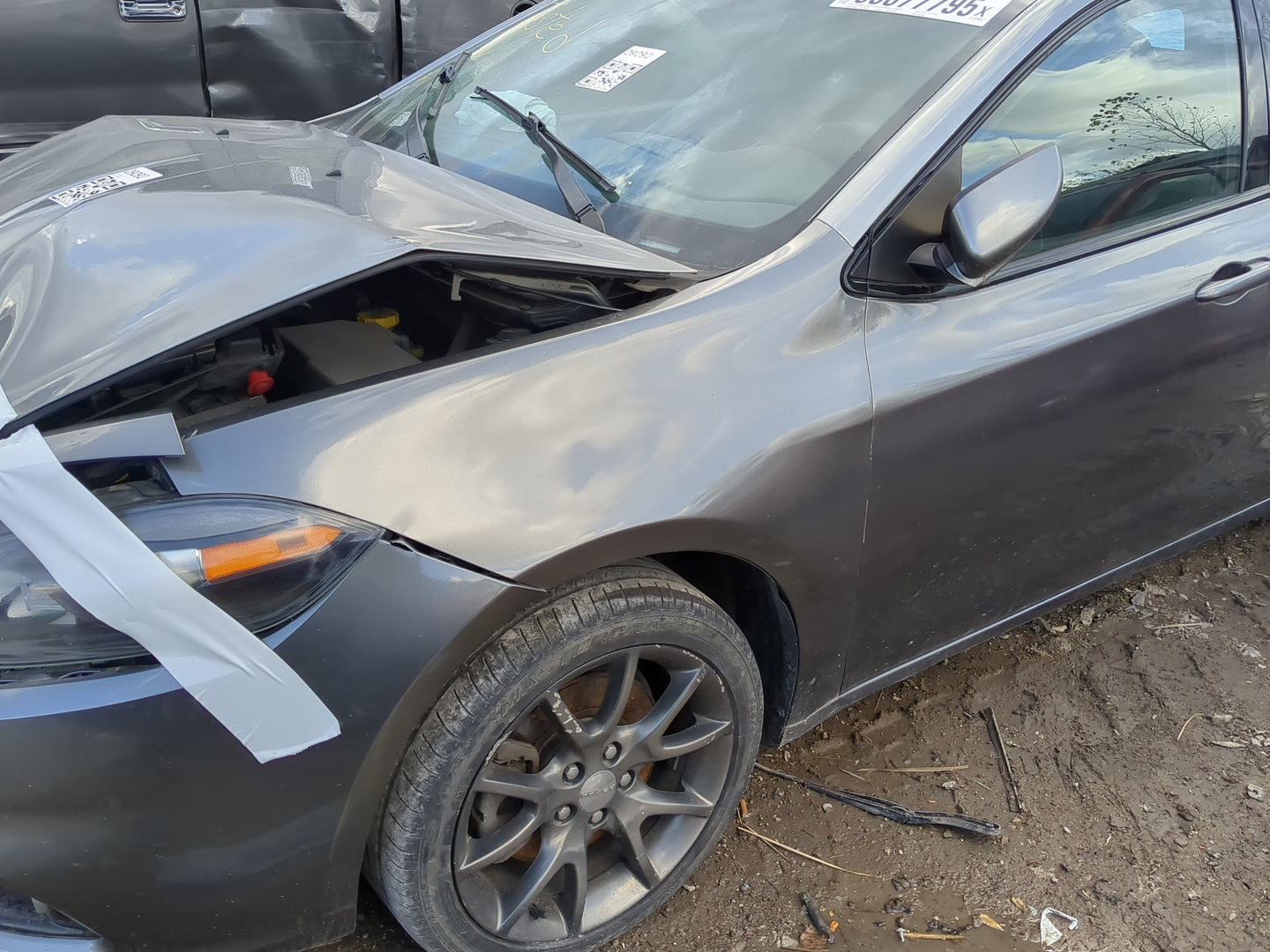2013-2016 Dodge Dart Driver Fender - Oemusedautoparts1.com