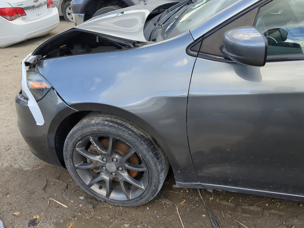 2013-2016 Dodge Dart Driver Fender 1211374 - Oemusedautoparts1.com