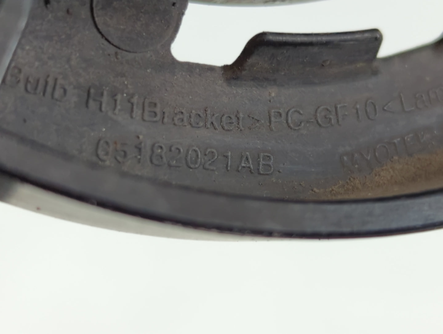 2013-2015 Dodge Dart Driver Left Oem Front Light Lamp - Oemusedautoparts1.com