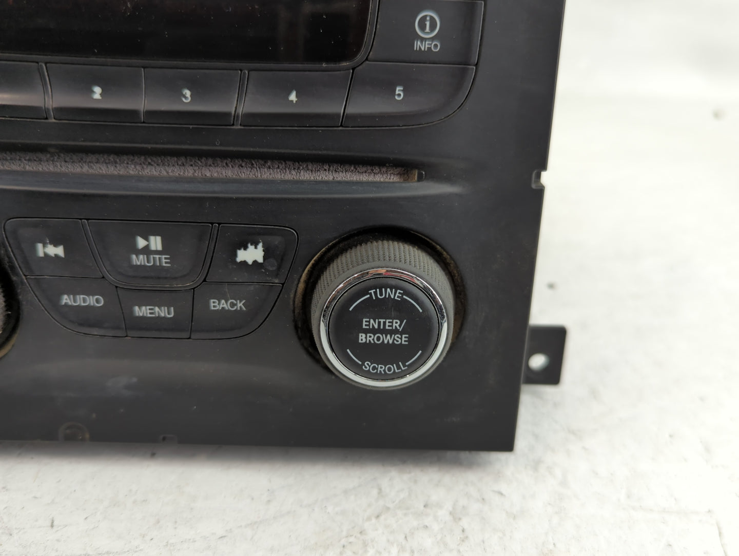 2013-2014 Dodge Dart Radio AM FM Cd Player Receiver Replacement P/N:04692355AG Fits Fits 2013 2014 OEM Used Auto Parts - Oem