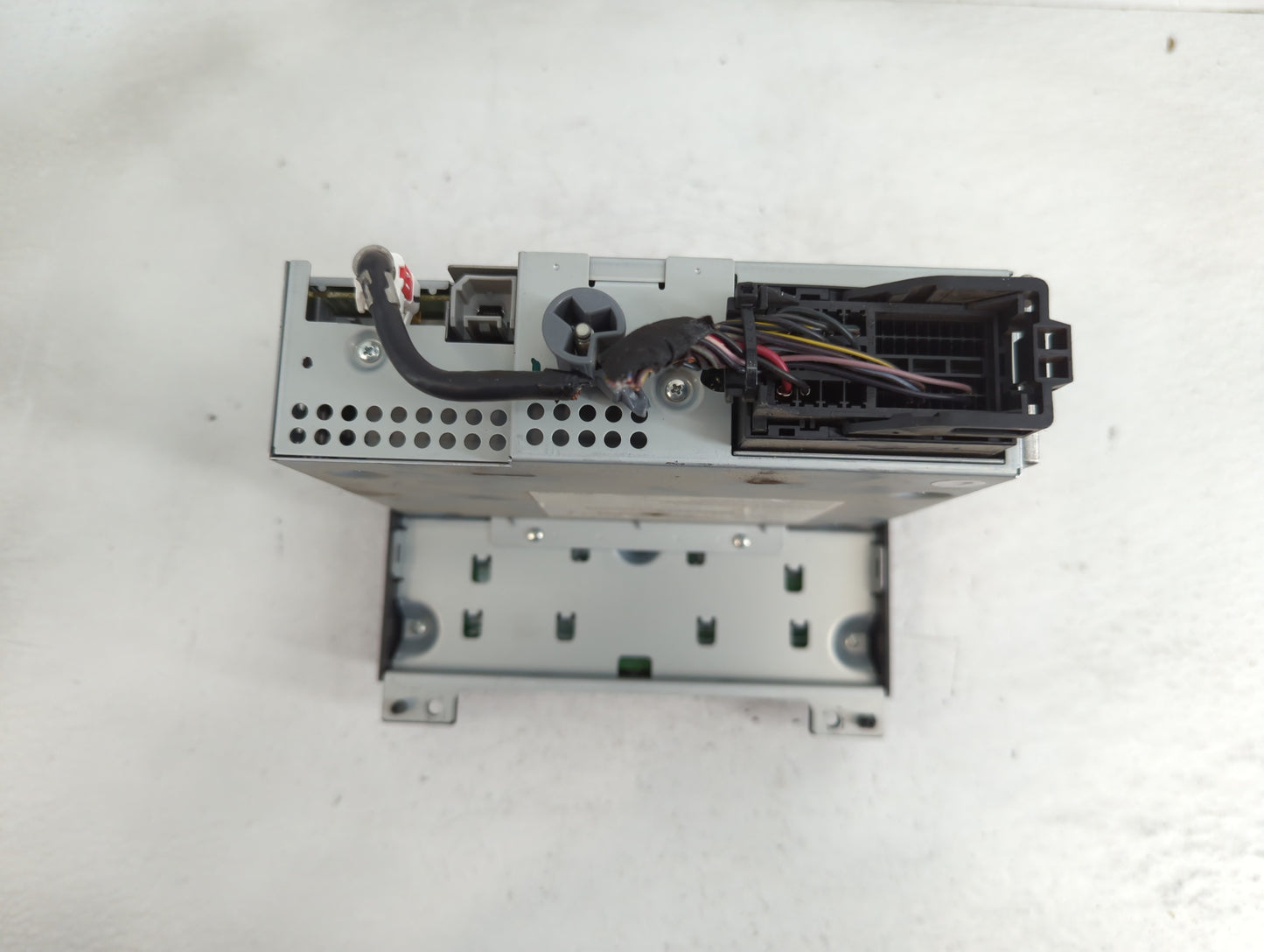 2013-2014 Dodge Dart Radio AM FM Cd Player Receiver Replacement P/N:04692355AG Fits Fits 2013 2014 OEM Used Auto Parts - Oem