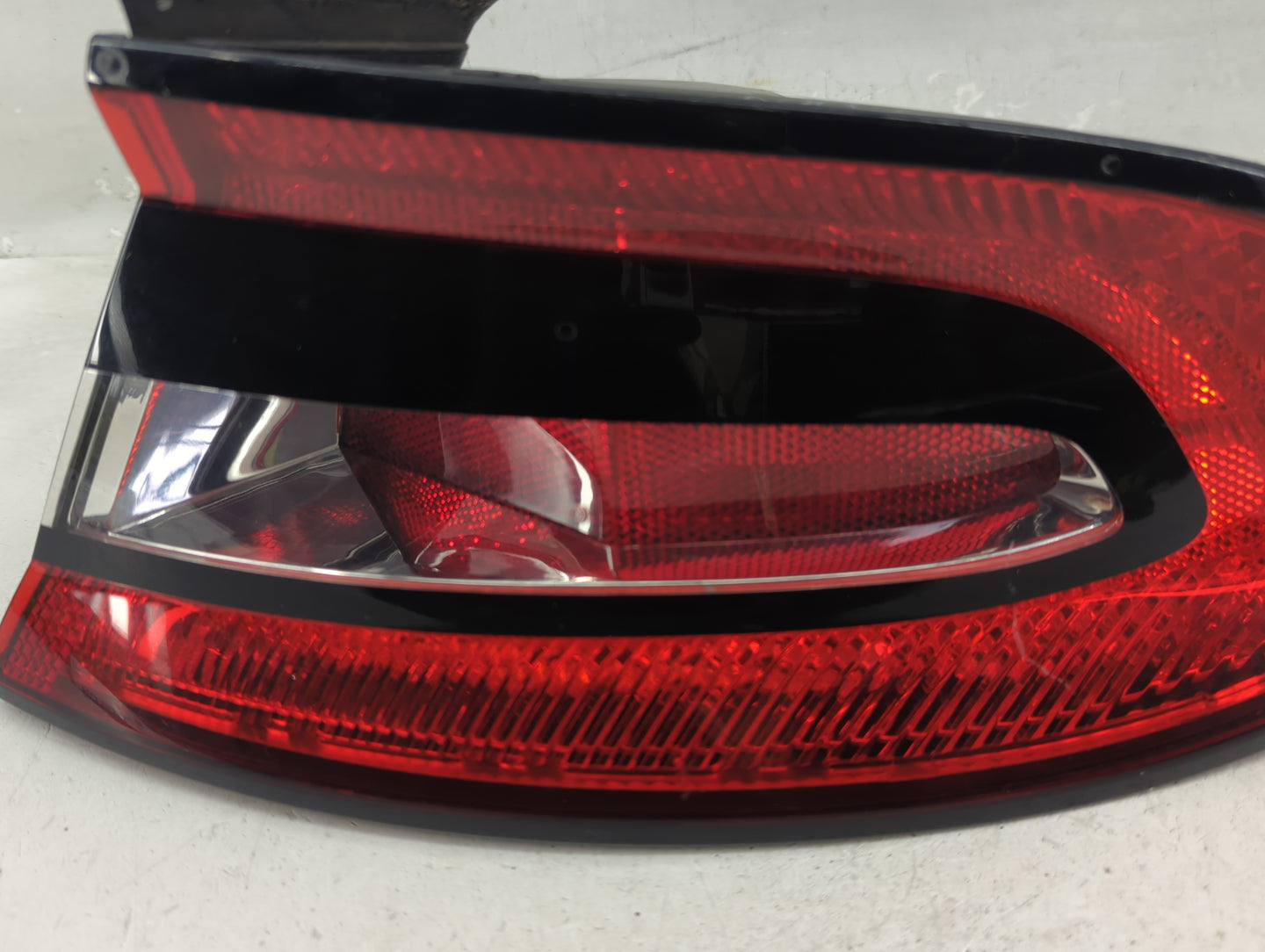 2013-2016 Dodge Dart Tail Light Assembly Passenger Right OEM P/N:68081394AE Fits Fits 2013 2014 2015 2016 OEM Used Auto Part
