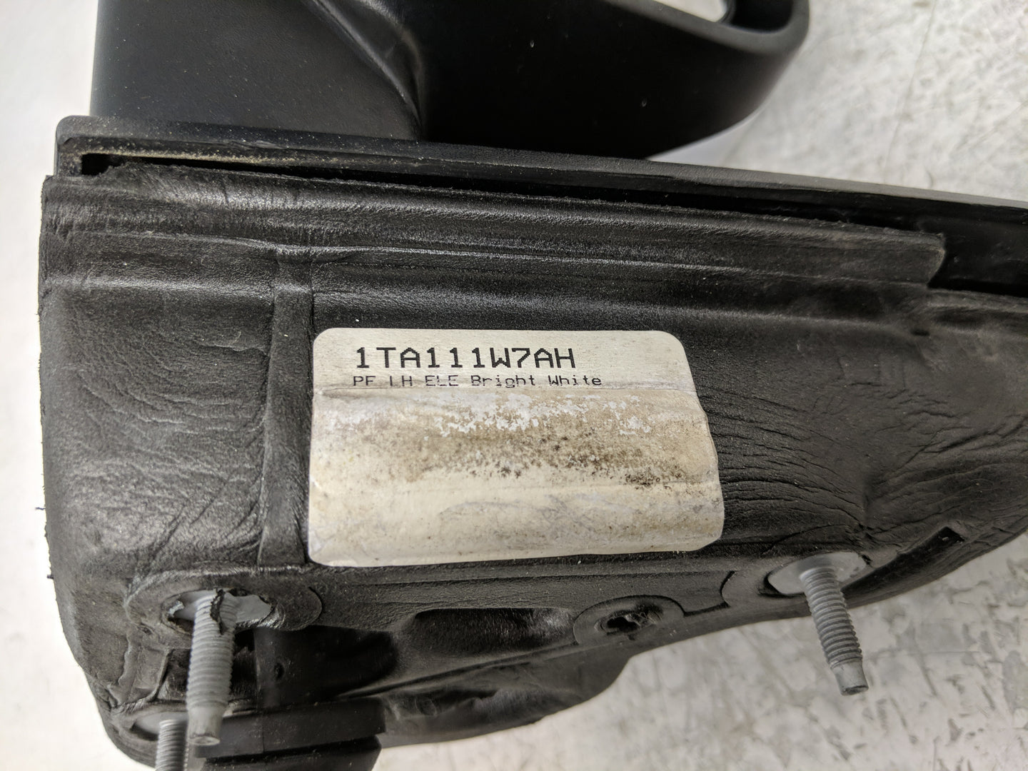 2013-2016 Dodge Dart Driver Side View Mirror - Left Door Mirror OEM Used - Oemusedautoparts1.com